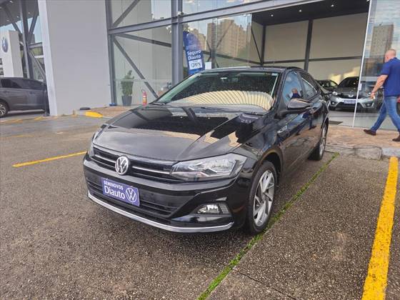 VOLKSWAGEN VIRTUS 1.0 200 TSI HIGHLINE AUTOMÁTICO